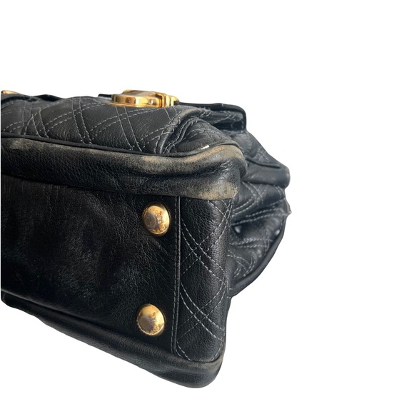 Marc Jacobs Blake Quilted Pebbled Leather Purse in Black with Gold Hardware - Picture 6 of 12